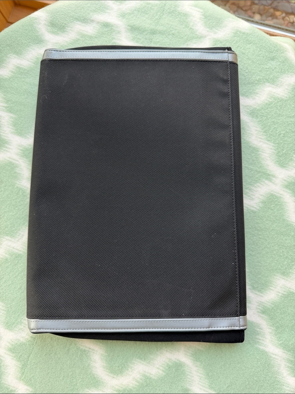 Dell Black and Silver Trim Laptop Sleeve with Magnetic Closure - 14” long - Picture 4 of 7